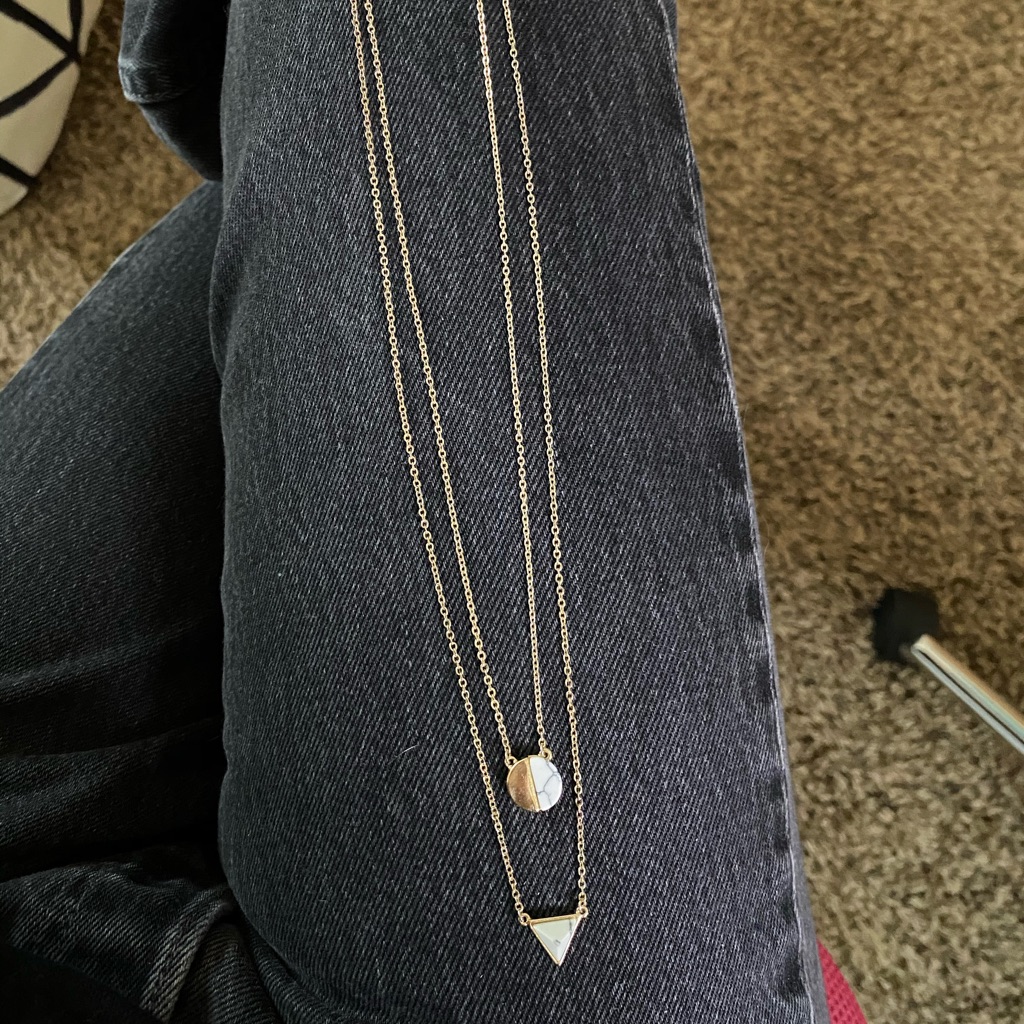 Layered Marble Necklace 8$